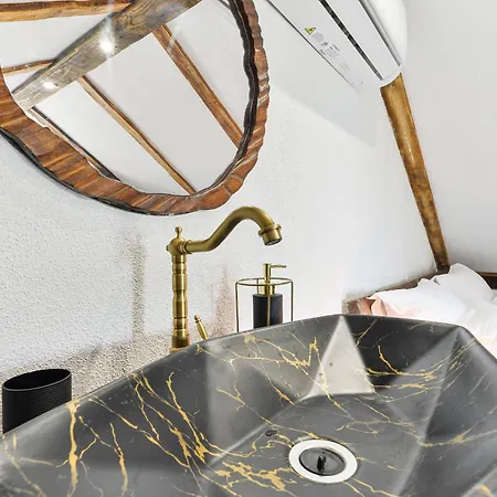 بيت للعطل Holiday Hunting House With Jacuzzi *